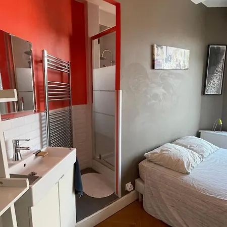 Le Beau Nicois Апартаменты *